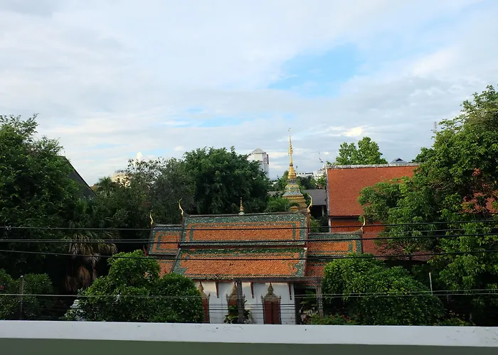 Finlay House Hostel Chiang Mai